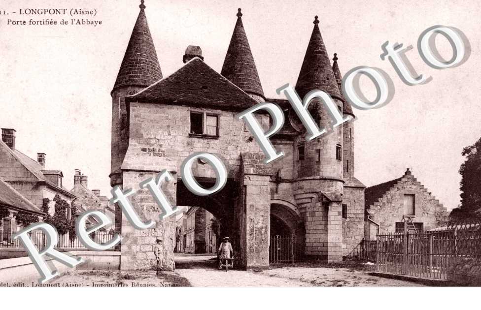 Porte fortifiee de l'Abbaye