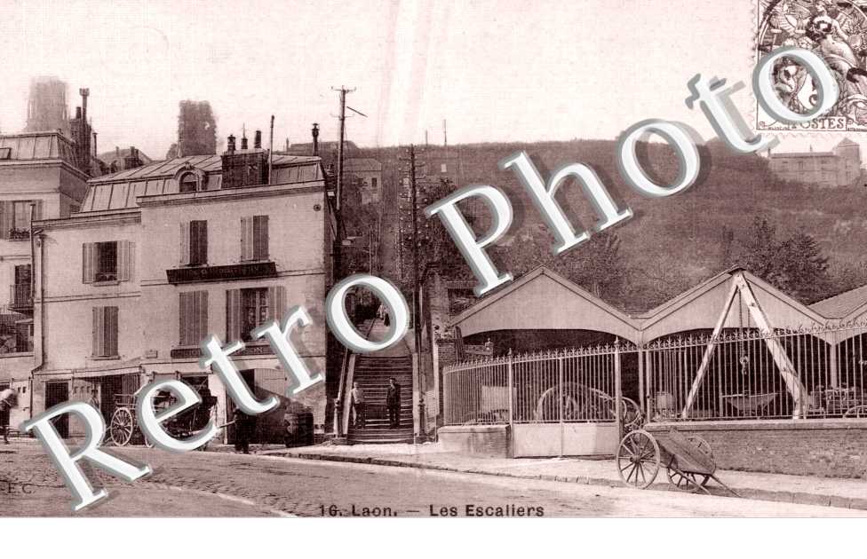 Les Escaliers
