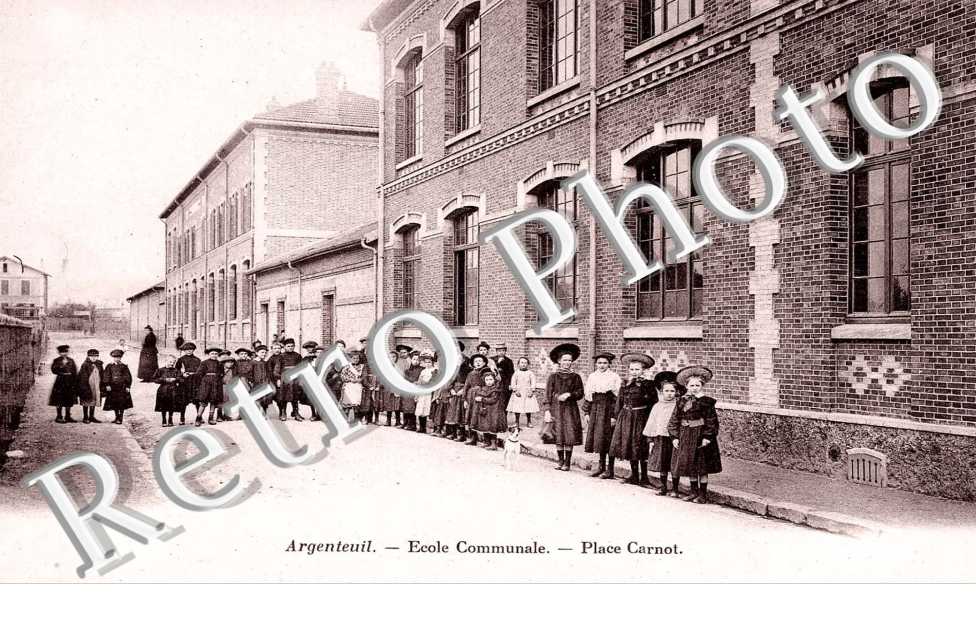 Ecole communale - Place Carnot