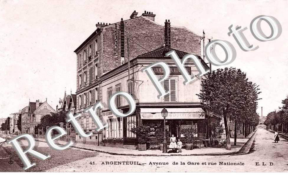 Avenue de la Gare et rue Nationale