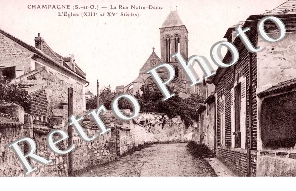 La Rue Notre Dame, l'Eglise