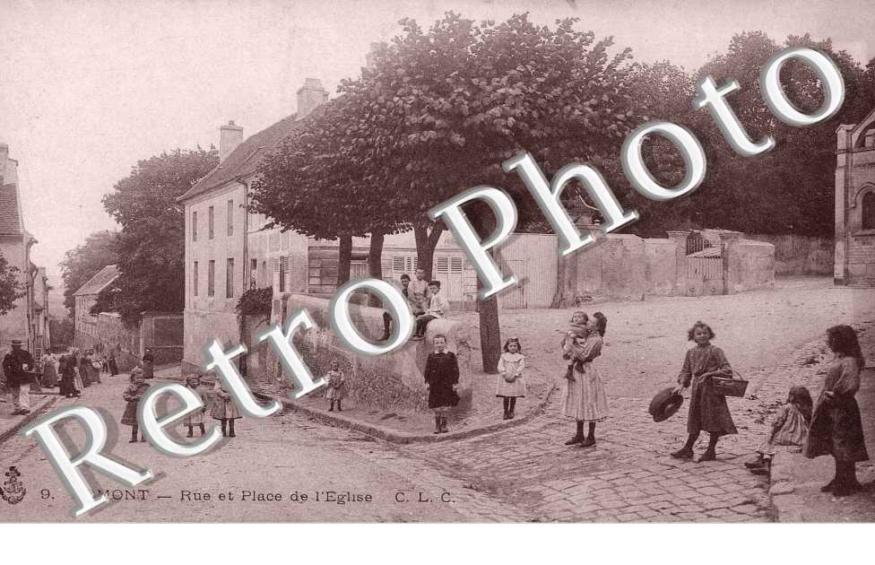 Rue et place de l'eglise