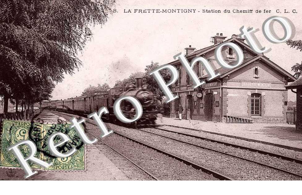 Station du chemin de fer - train