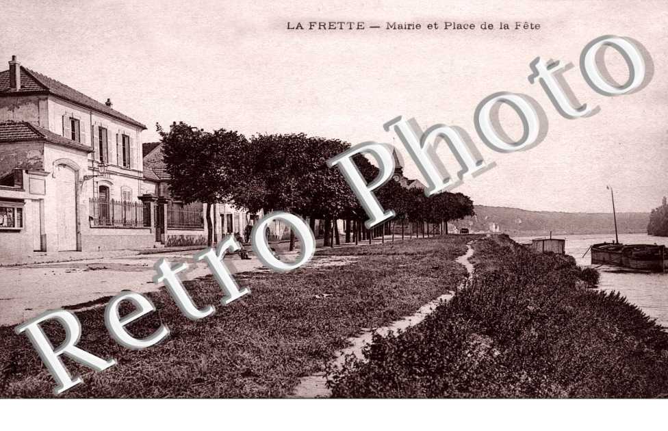 Mairie et Place de la Fête