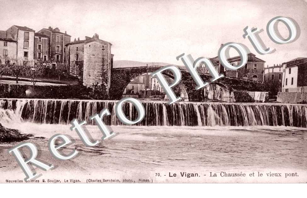 la Chaussee et le vieux Pont