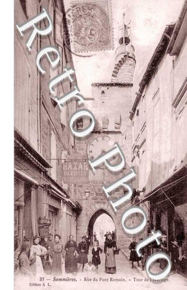 rue du pont romain - tour de l'horloge