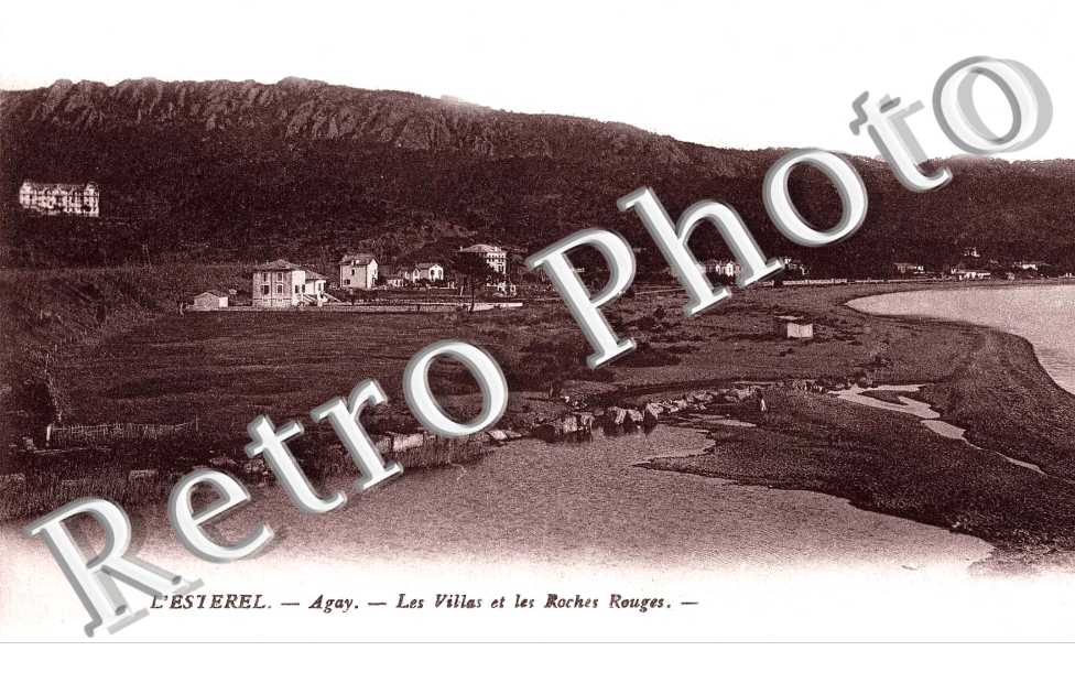Les Villas et les Roches Rouges