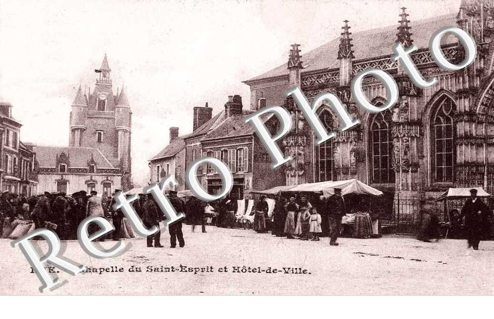 Chapelle du Saint Esprit  et hotel de ville