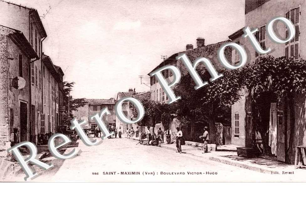 Boulevard  Victor Hugo