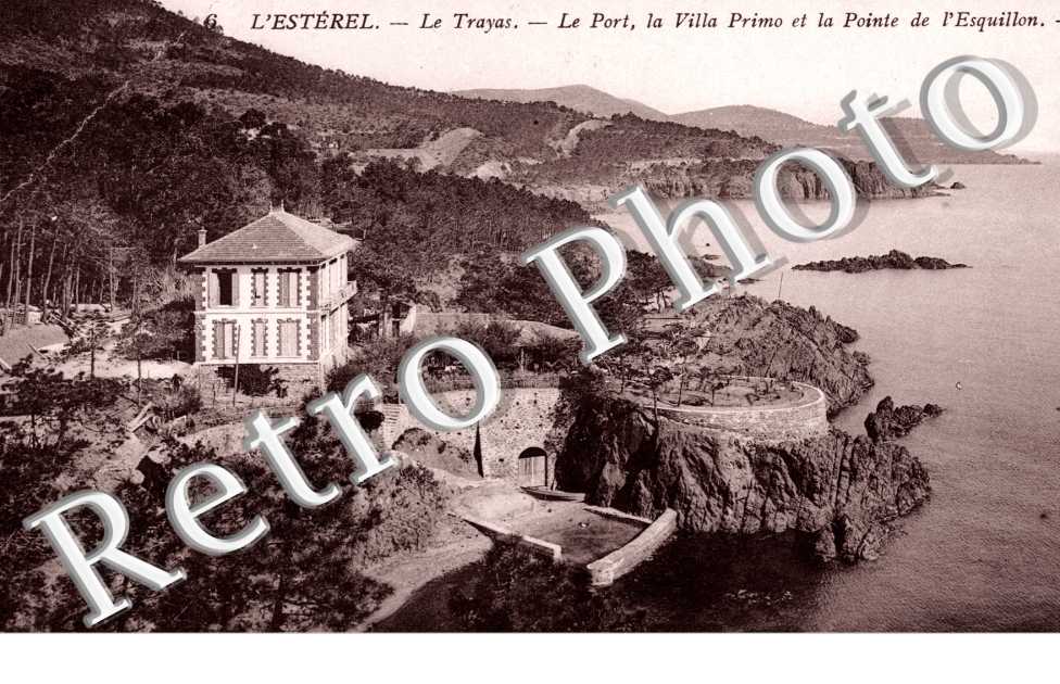 Le Port, la Villa Primo et la Pointe de l'Esquillon