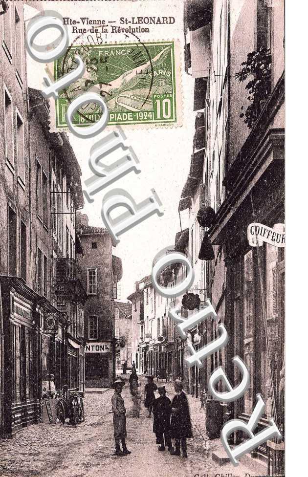 RUE DE LA REVOLUTION