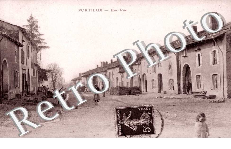 Portieux, Une Rue