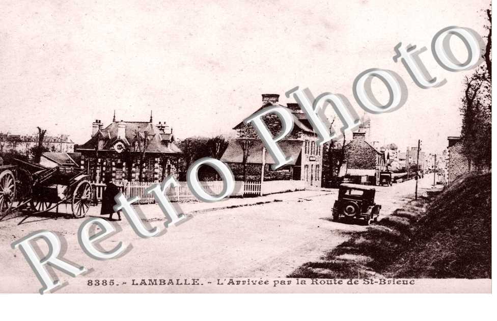 l'arrivee par la route de Saint-Brieuc