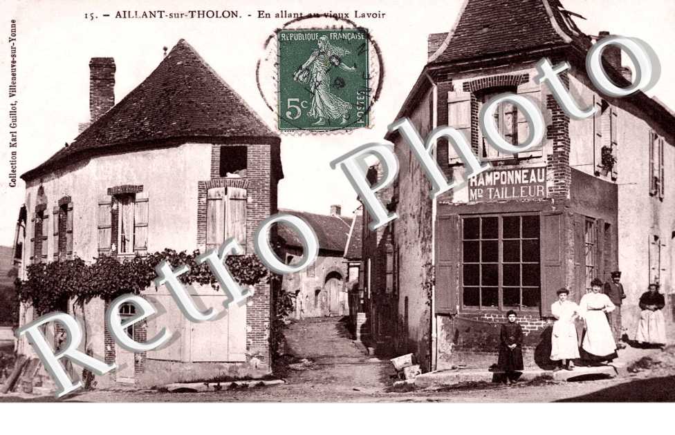 en allant au vieux Lavoir