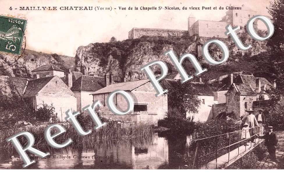vue de la chapelle Saint Nicolas, du vieux port et du chateau
