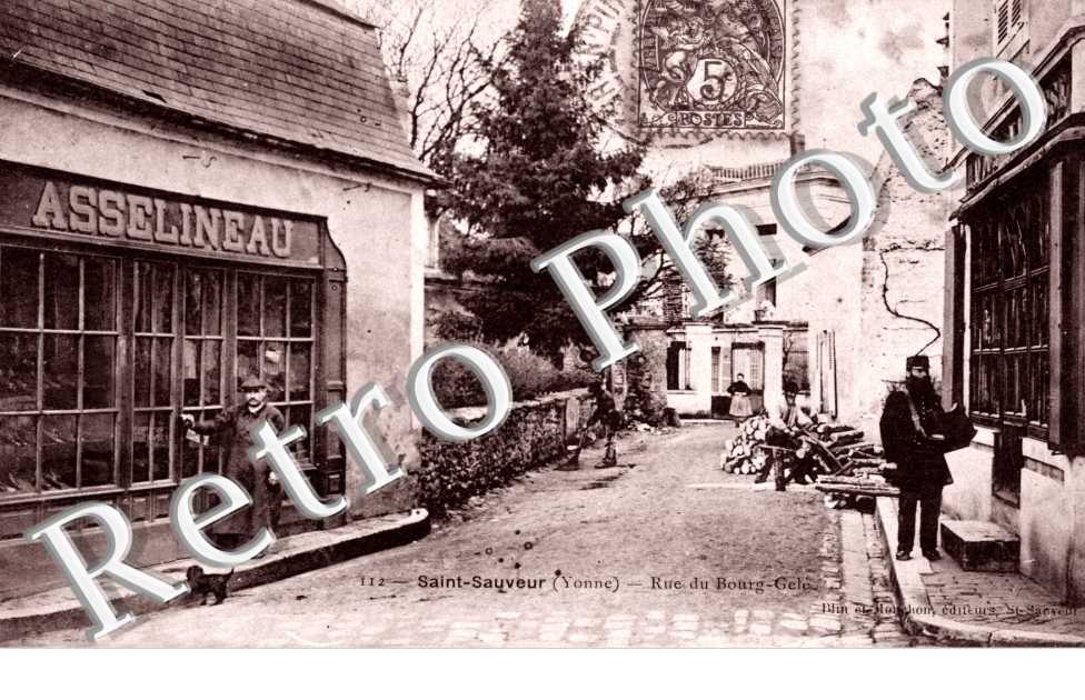 Rue du Bourg-Gele (magasin Asselineau)
