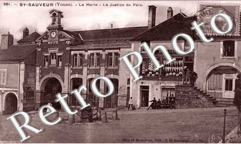 la halle - la Justice de paix