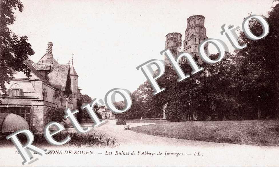 LES RUINES DE L'ABBAYE
