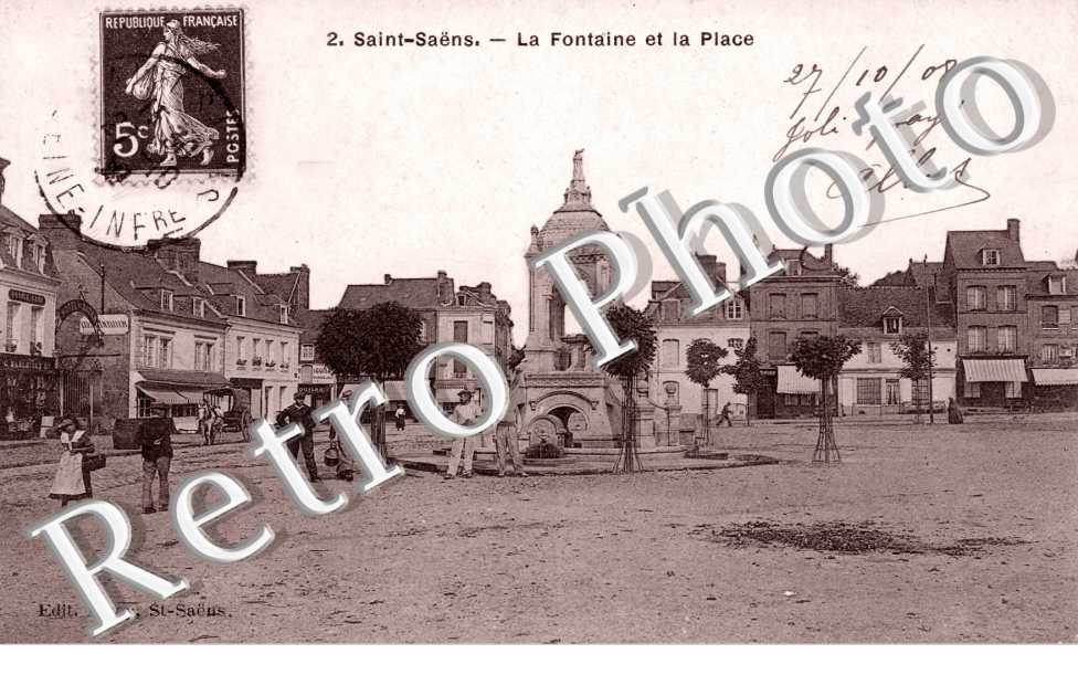 la Fontaine et la Place