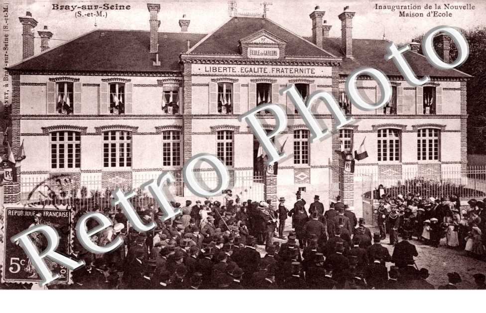 l'Inauguration de la Nouvelle Maison d'Ecole