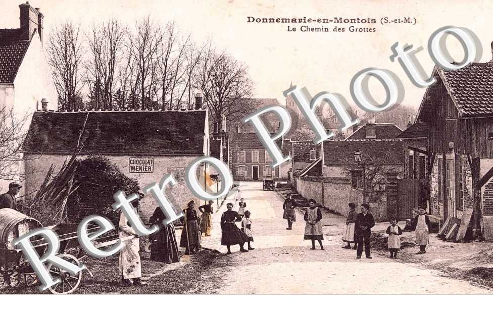 en Montois - Le chemin des grottes