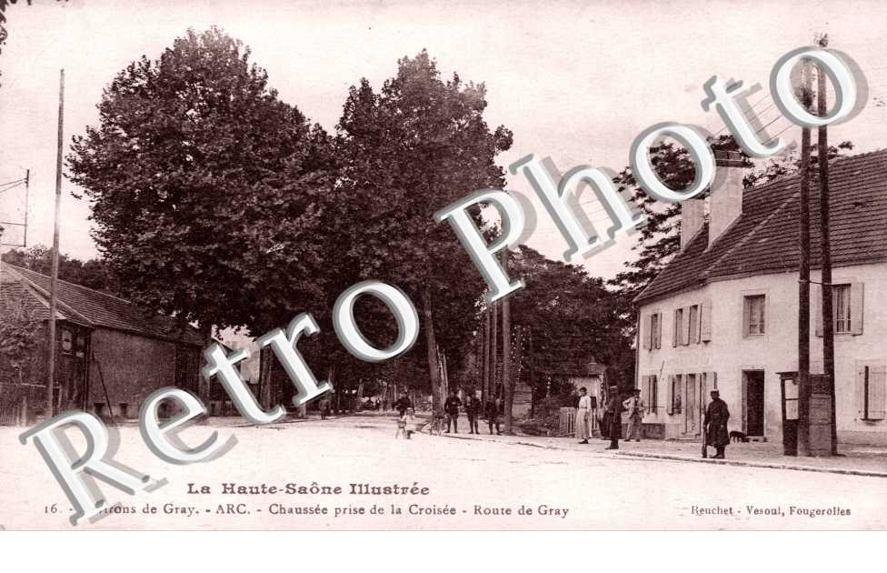 chaussee prise de la croisee, route de Gray