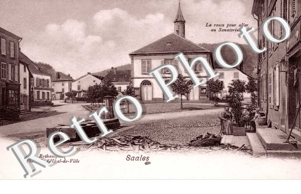 Place de l'hotel de ville, la route pour aller au sanatorium