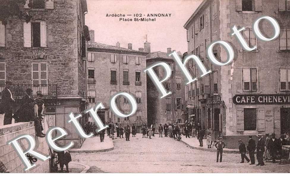 place Saint-Michel
