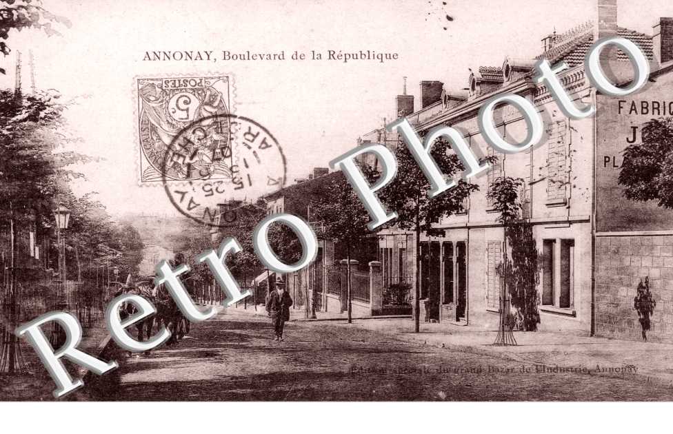 Boulevard de la Republique