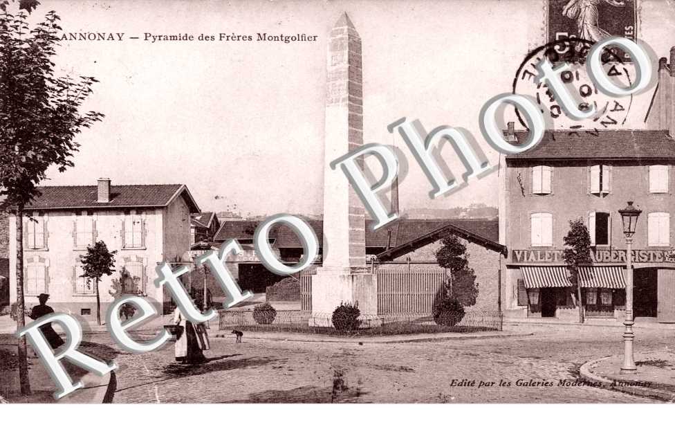 Pyramide des freres Montgolfier
