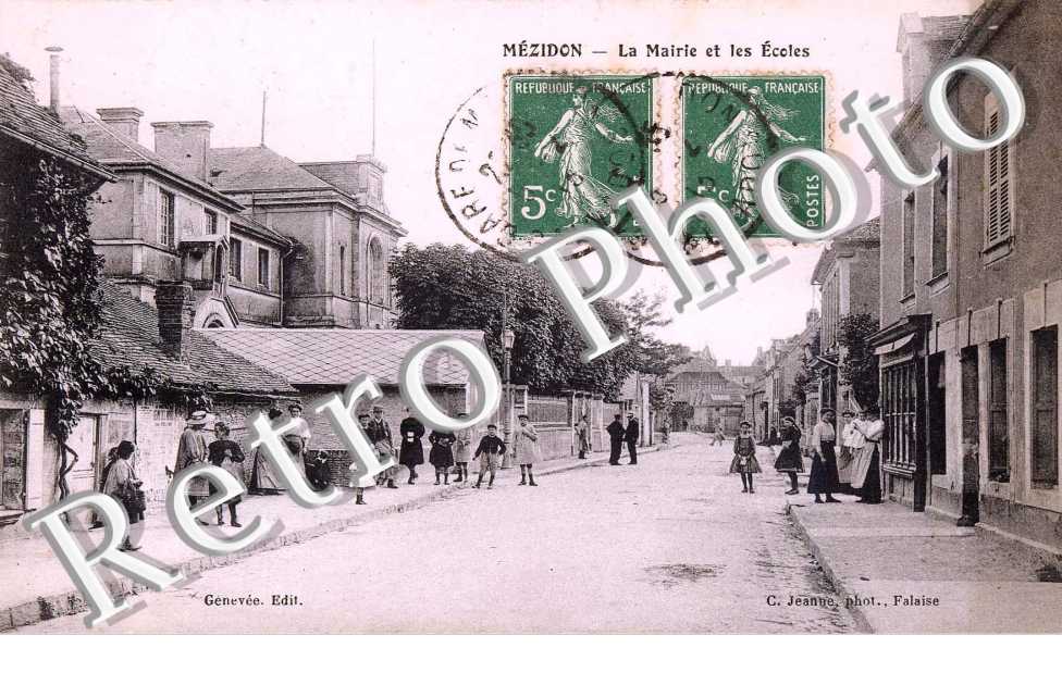 la mairie et les ecoles