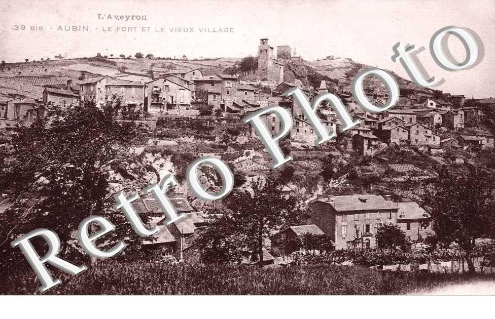 Le fort et le vieux village