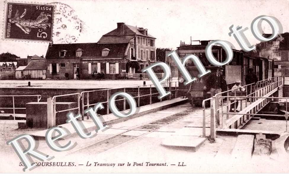 le tramway sur le pont tournant