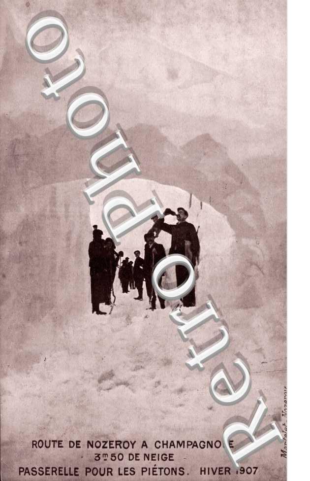 3m50 de neige, passerelle pour les pietons hiver 1907