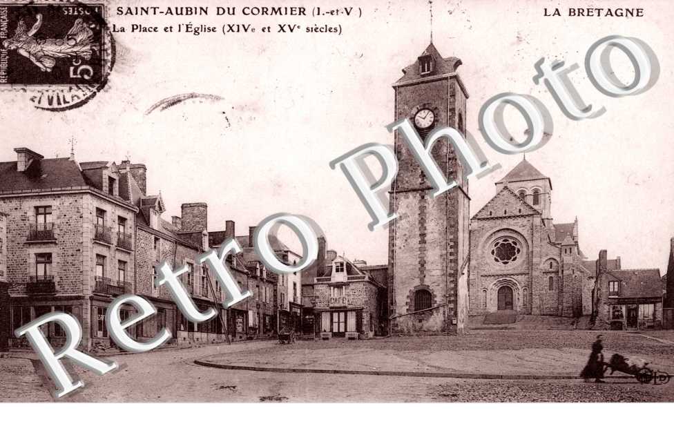 la Place et l'Eglise