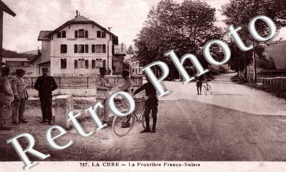 La Cure - la frontiere Franco-suisse