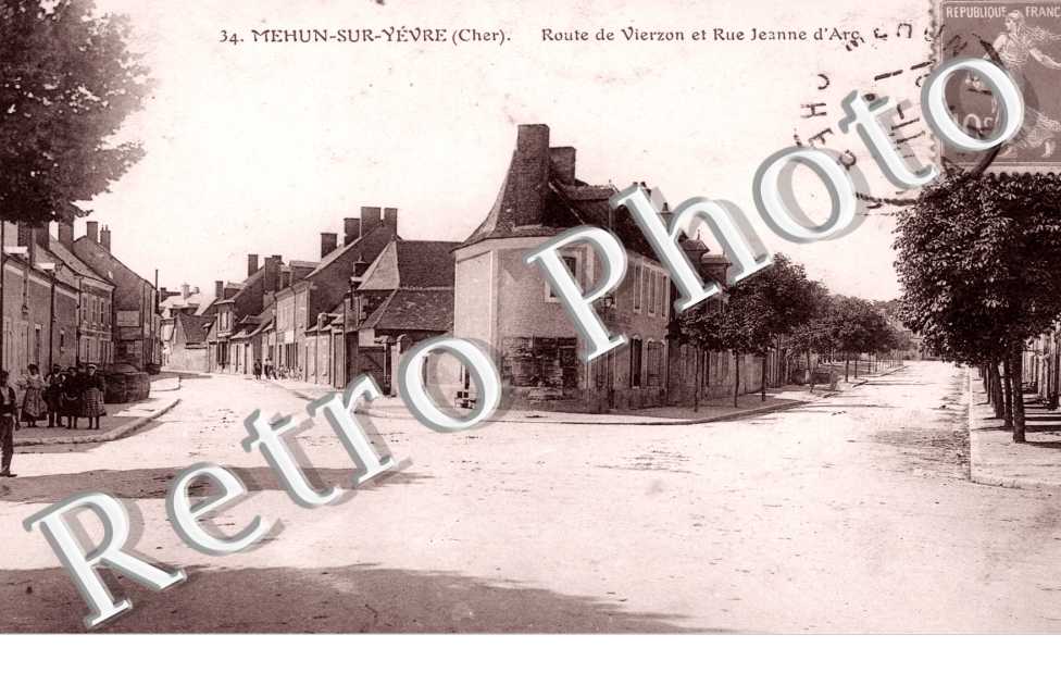 Rue Jeanne d'Arc et Route de Vierzon