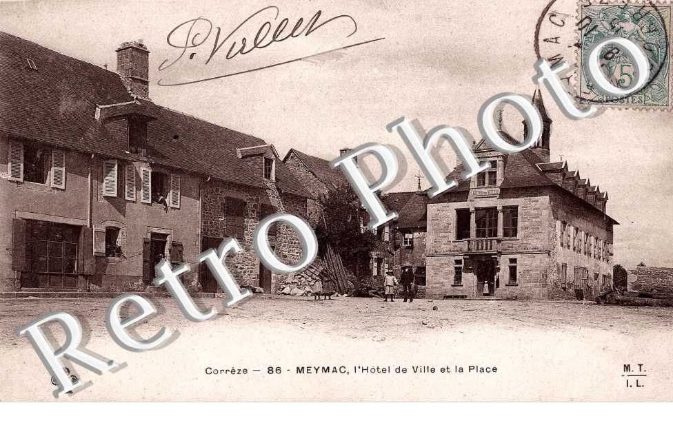 l'hotel de ville de la place