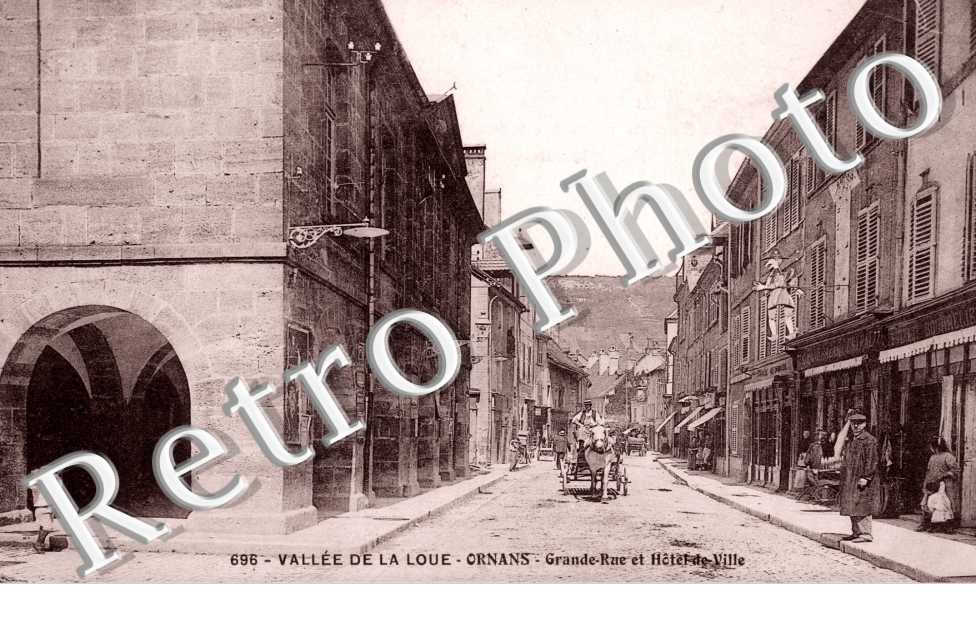 Grande Rue et Hotel de Ville