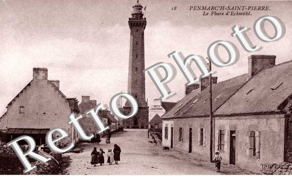 Saint Pierre, le phare d'Eckmuhl
