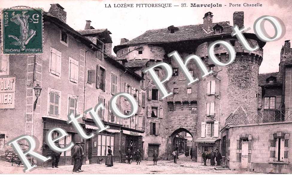 porte Chanelle
