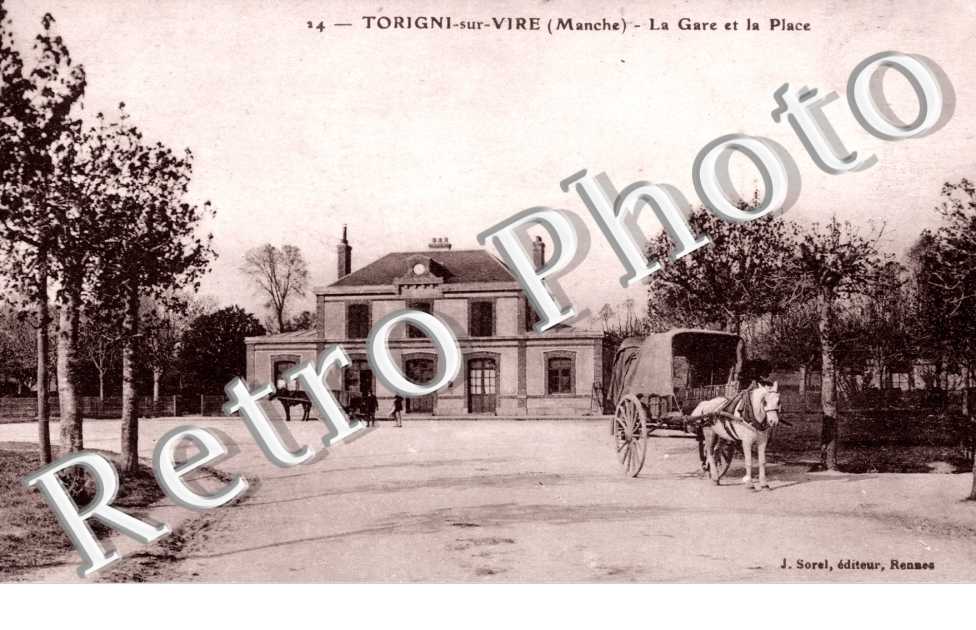 la gare et la place