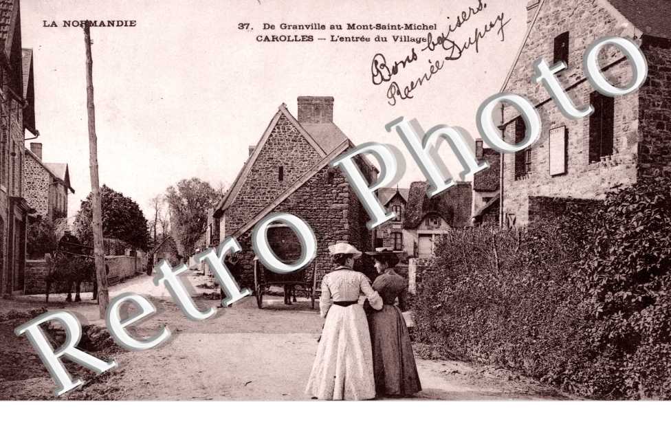 l'entree du village