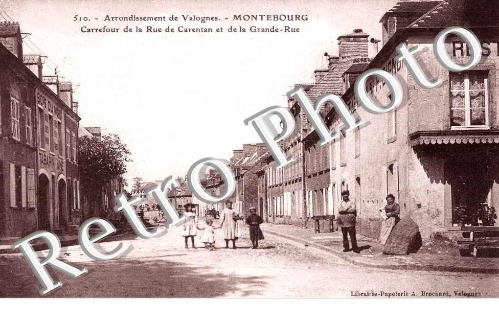 carrefour de la rue de Carentan et de la Grande-Rue