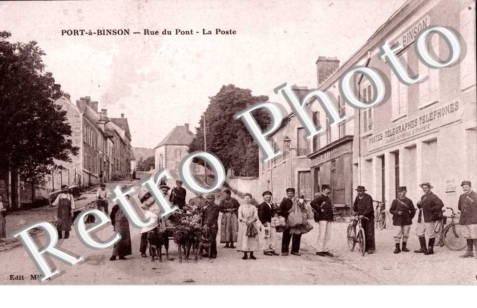 Rue du pont - la poste