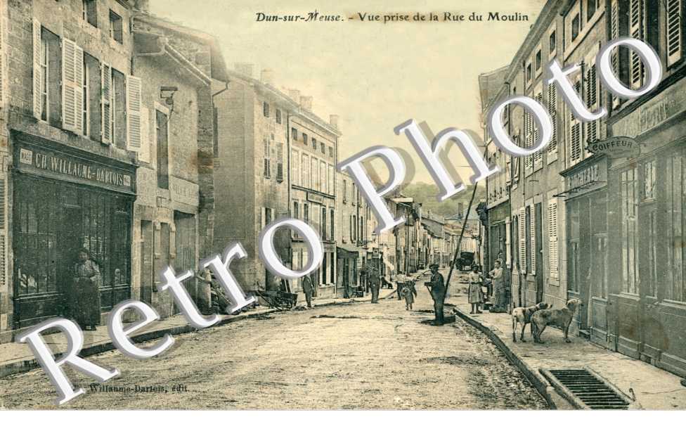 Vue prise de la Rue du Moulin