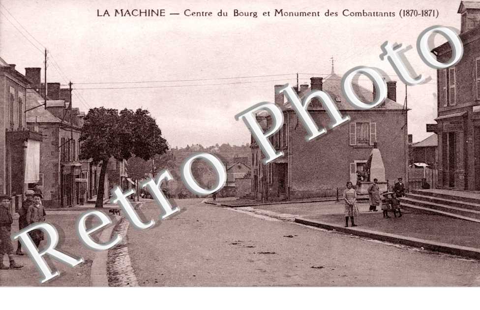 centre du bourg et monument des combattants