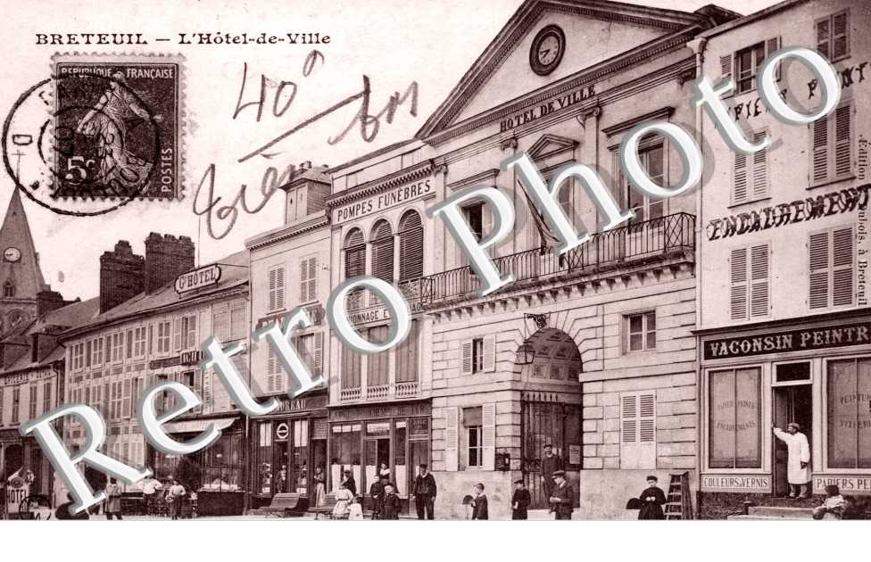 L'Hotel de Ville