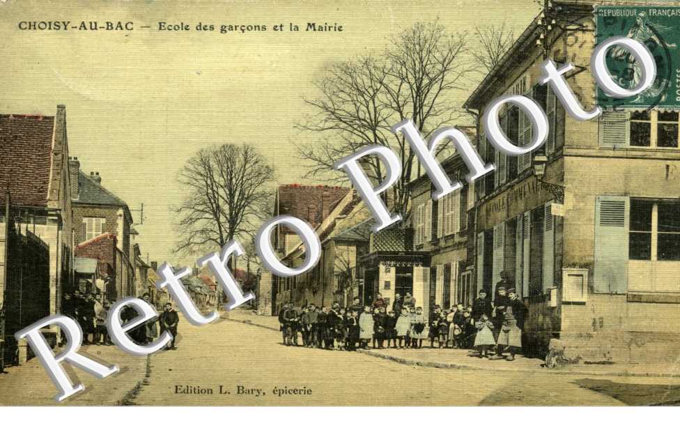 Ecole des garcons  et la mairie