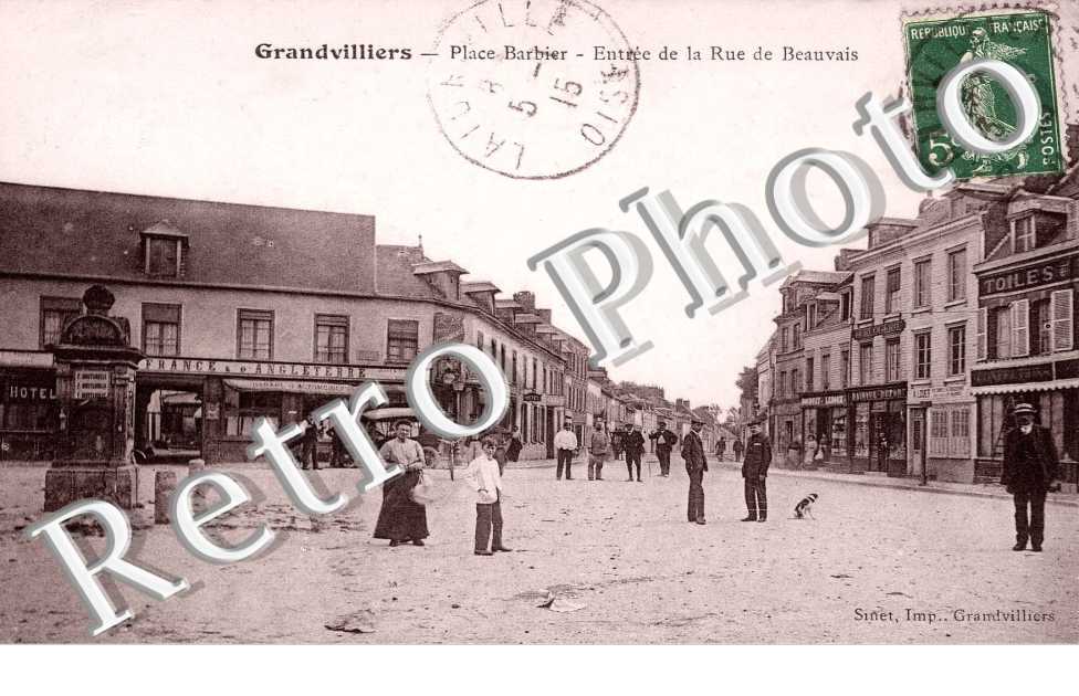place Barbier, entree de la rue de Beauvais